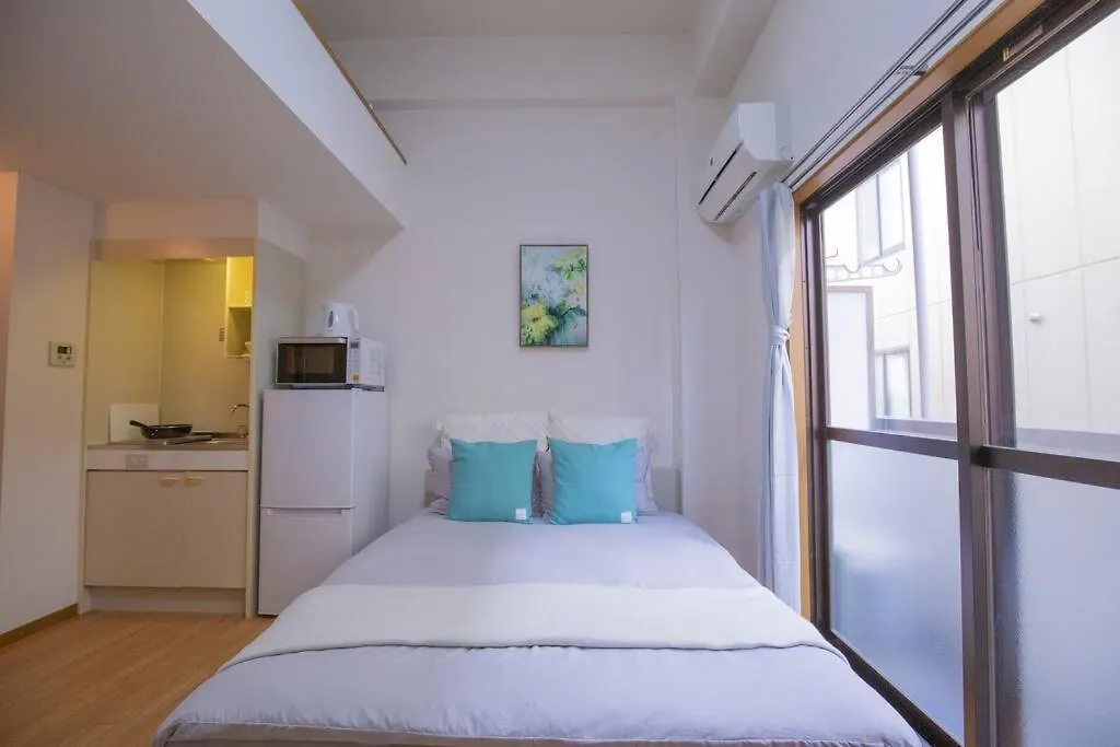 閑静な住宅街_暖かく居心地の良いデザイン Eoe-2 Tokyo Apartment